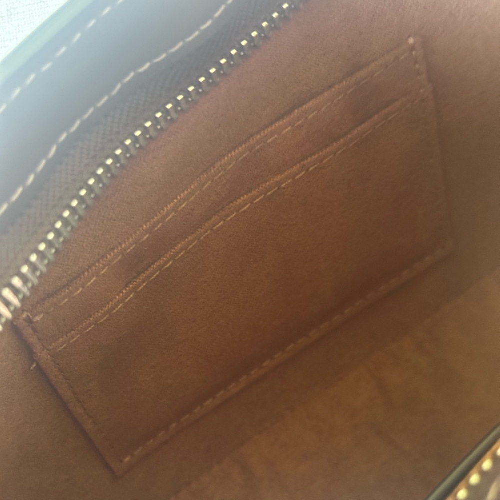 Coach Eliza Shoulder Bag in Maple with Zipper Closure - Picture 6 of 7